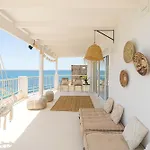 Stunning Panoramic Sea View