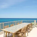 Stunning Panoramic Sea View
